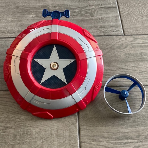 Marvel Captain America Halloween Costume - Picture 6 of 7